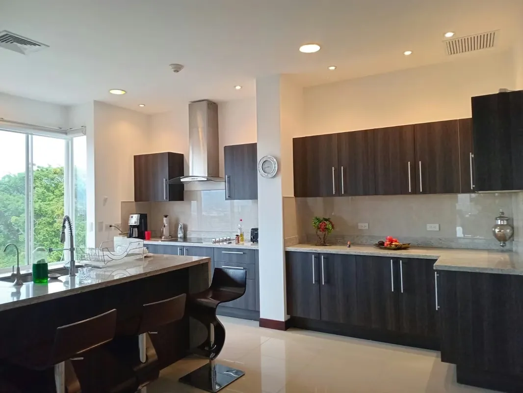 Venta de Penthouse en San Rafael de Escazú