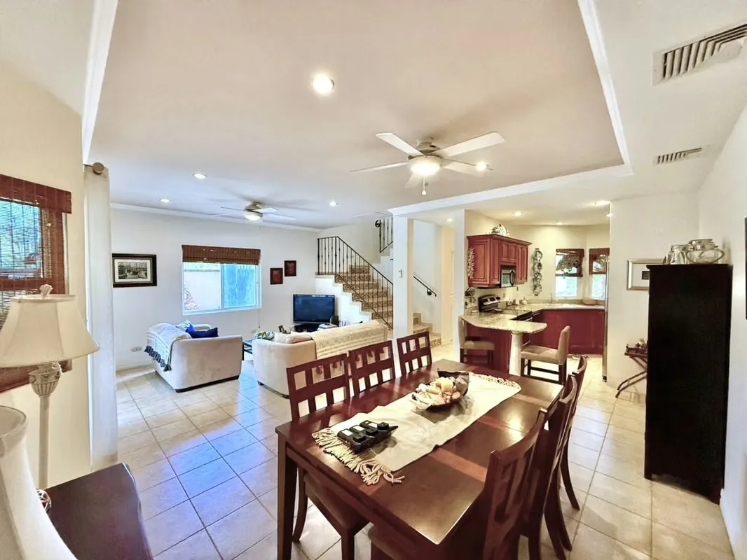 Casa en Venta: Condominio Las Nubes