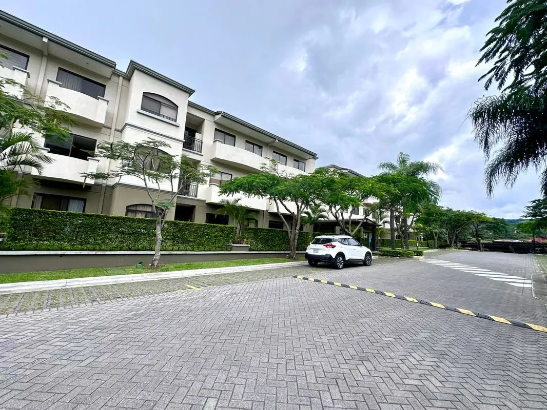 VENTA DE APARTAMENTO EN PRIMER PISO EN MONTESOL