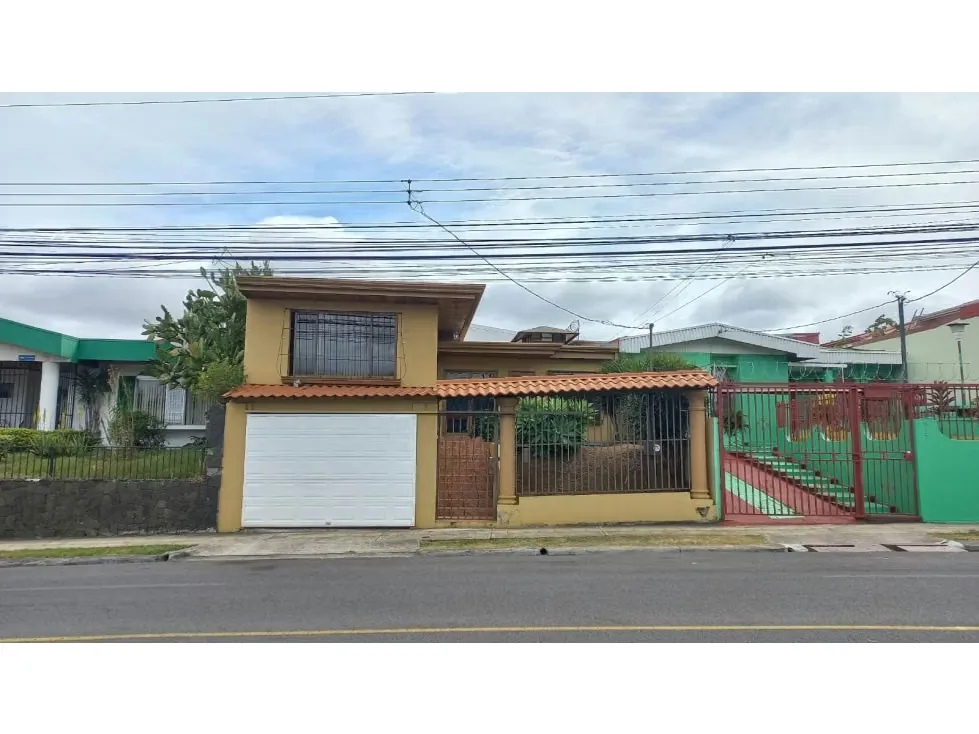 VENTA DE HERMOSA CASA, SAN JORGE DE HEREDIA (MV)