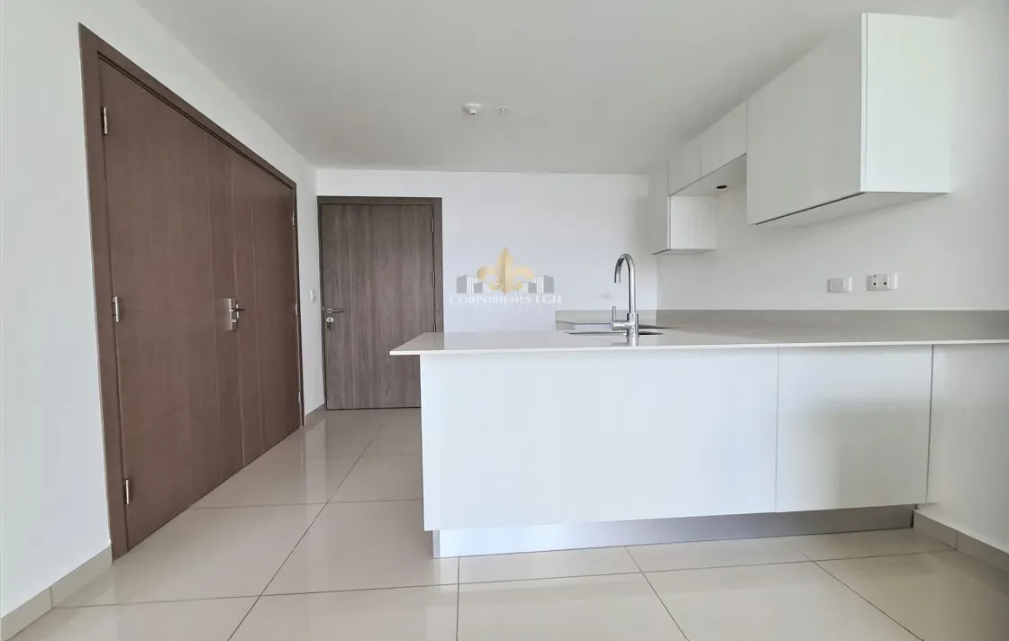 Oportunidad Apartamento en Venta con Cond. Bambu Ribera, Tibas, San José