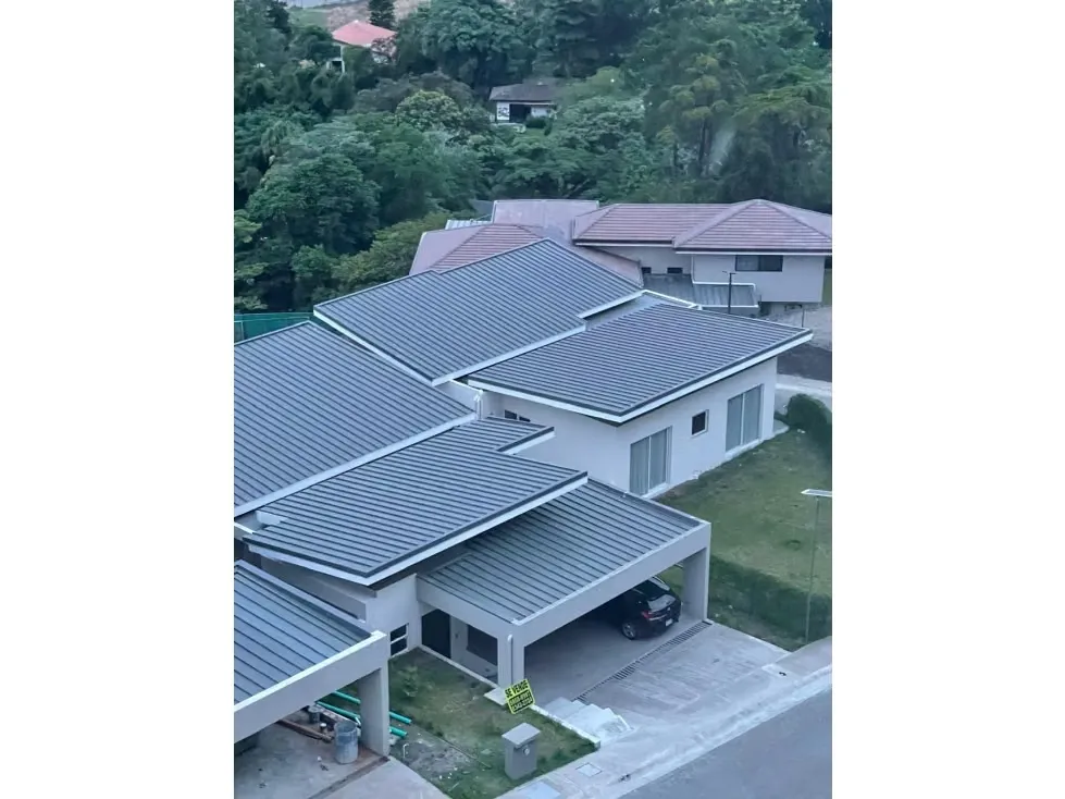 Modern Luxury House for Sale in Guachipelín, Escazú