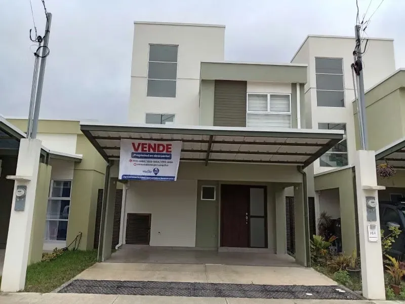 House in Condo Valle Novarum in Tejar, El Guarco, Cartago