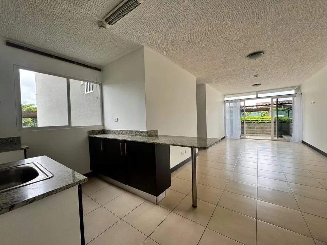 Beautiful apartment for sale in Alajuela with amenities
