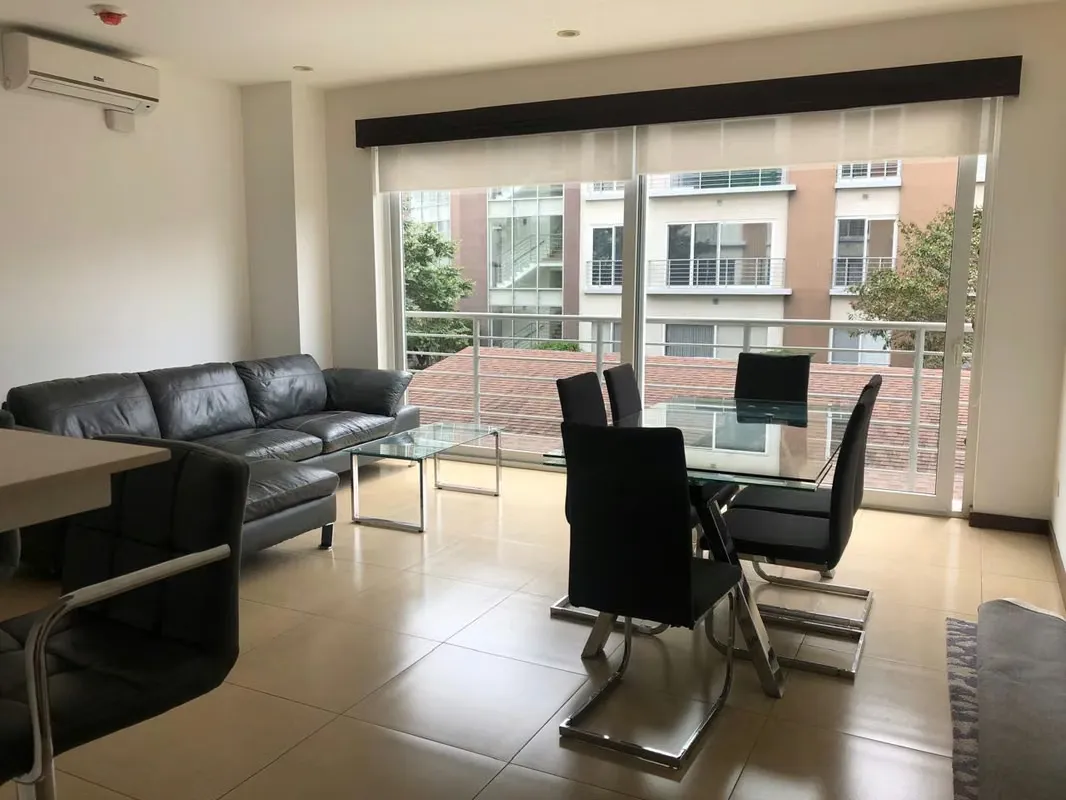 Se vende moderno apartamento en Distrito 4.