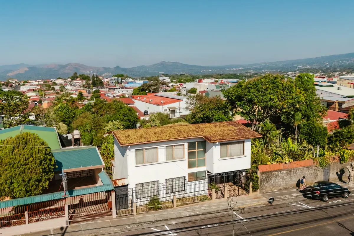 House for Sale in Grecia Centro