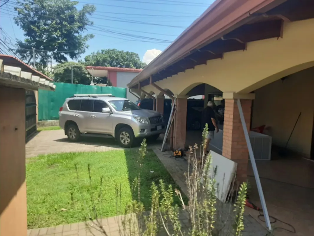 BELLA Y AMPLIA CASA en el Coyol Alajuela MP 25-1431