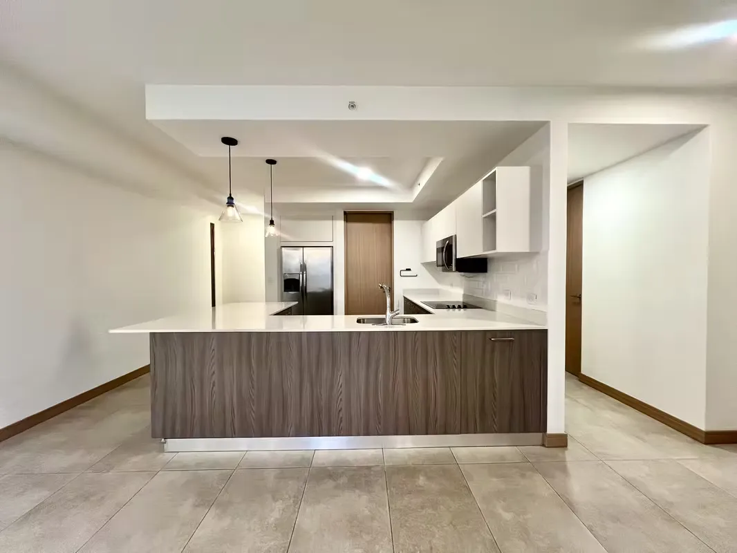 PRECIOSO APT 100M2 LINEA BLACA, EN TORRE, PISO ALTO  NUNCIATURA