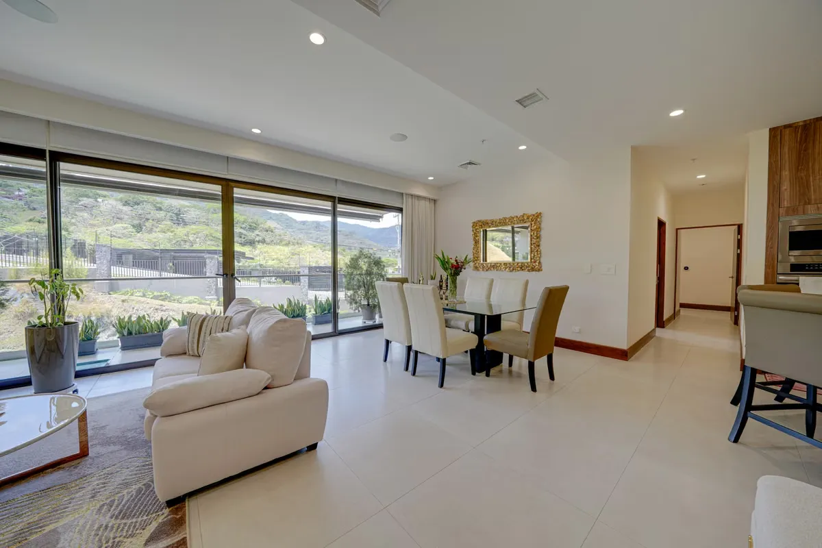 Venta / Apartamento de lujo de 2 habitaciones con amplia terraza | Flats 21, Santa Ana - KV