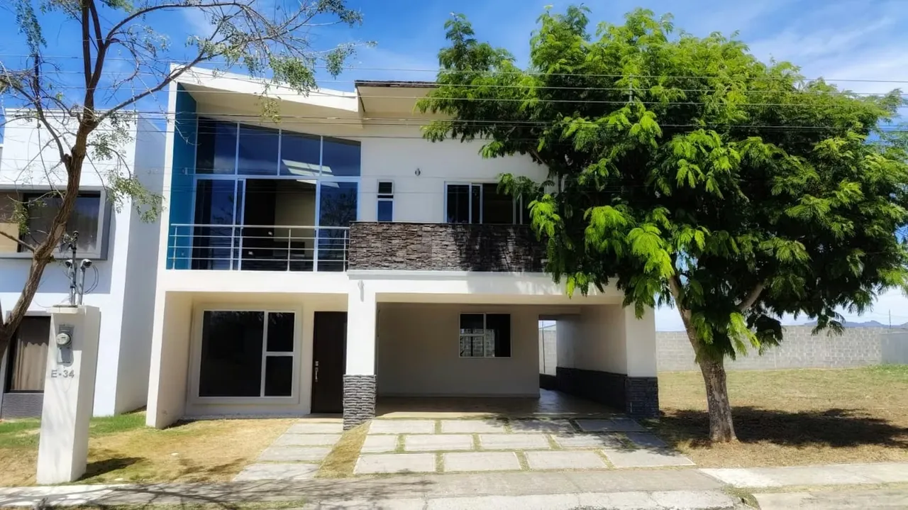 Diseño contemporáneo, acceso a amenidades de primer nivel, ideales para disfrutar en familia o trabajar desde casa ...