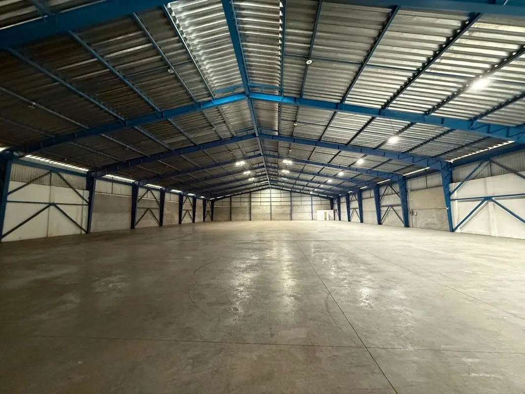 Warehouse available in Curridabat starting June 15th
