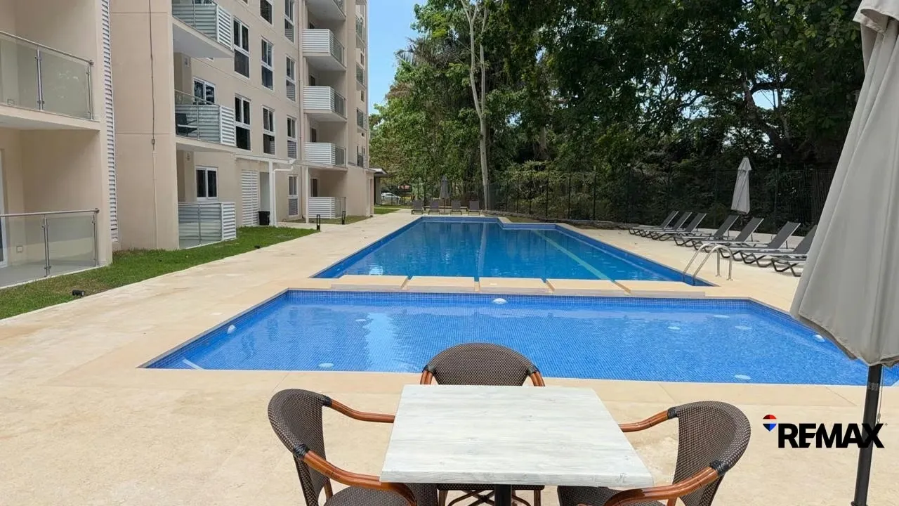 Modern Apartment for Sale with Spectacular Ocean View