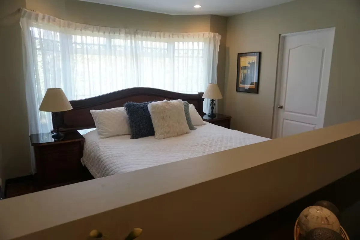 Furnished Studio - Safe Residential - All Inclusive