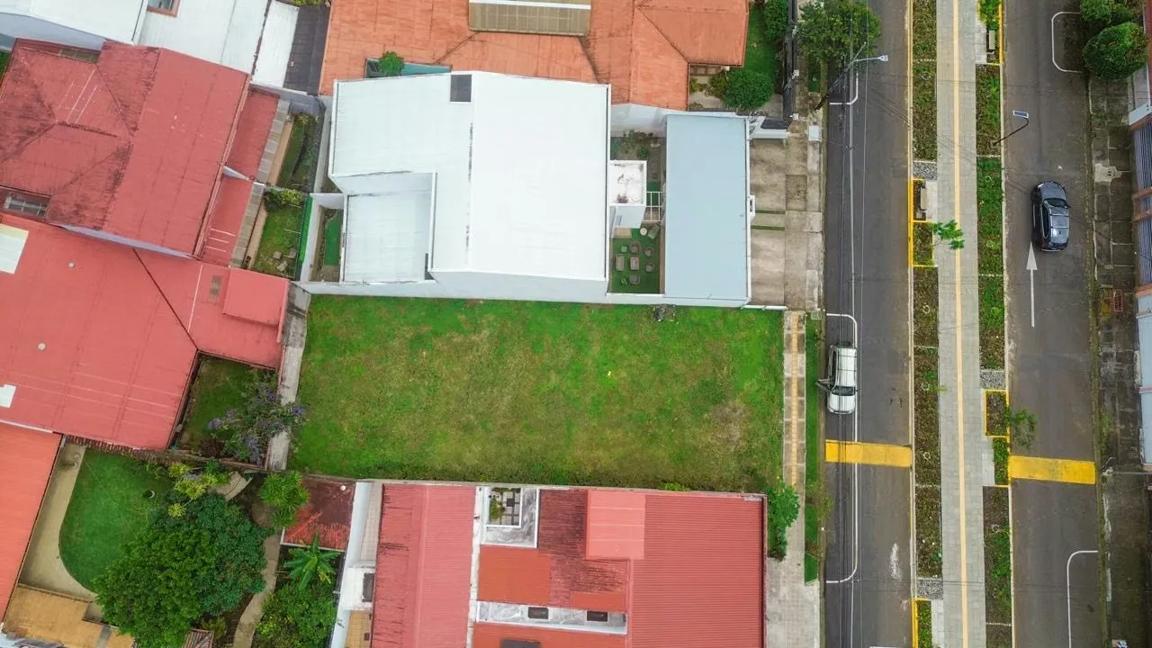 Lote en Venta en la Exclusiva Zona de Freses de Curridabat