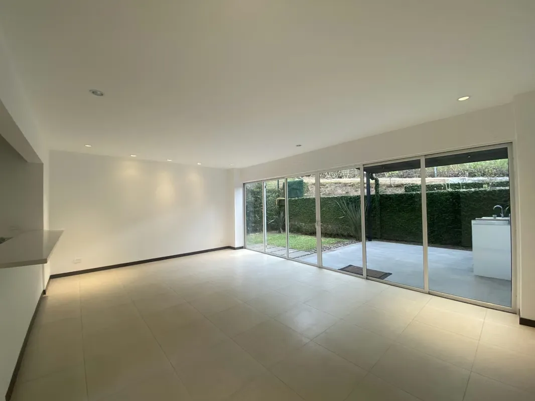 Altos de Marbella, B. Horizonte, hermoso-lujo-amplio, iluminado, 3 hab, 2.5 baños, vista especta.