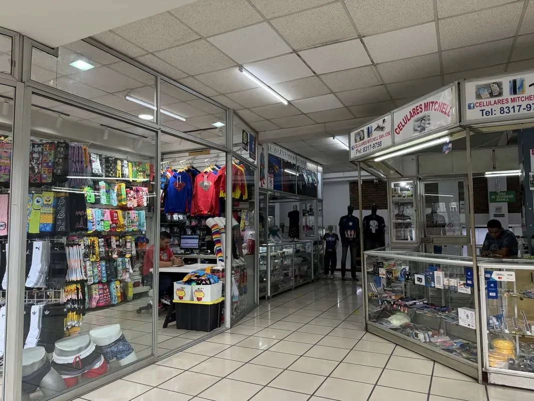 Locales comerciales en Avenida Central – Corazón de San José