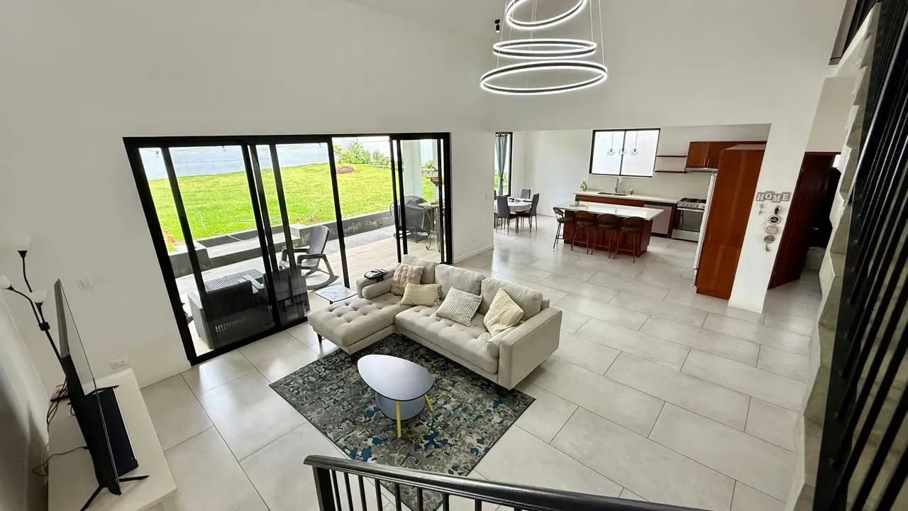 FURNISHED HOUSE FOR RENT IN BOSQUES DE DOÑA ROSA, CARIARI*