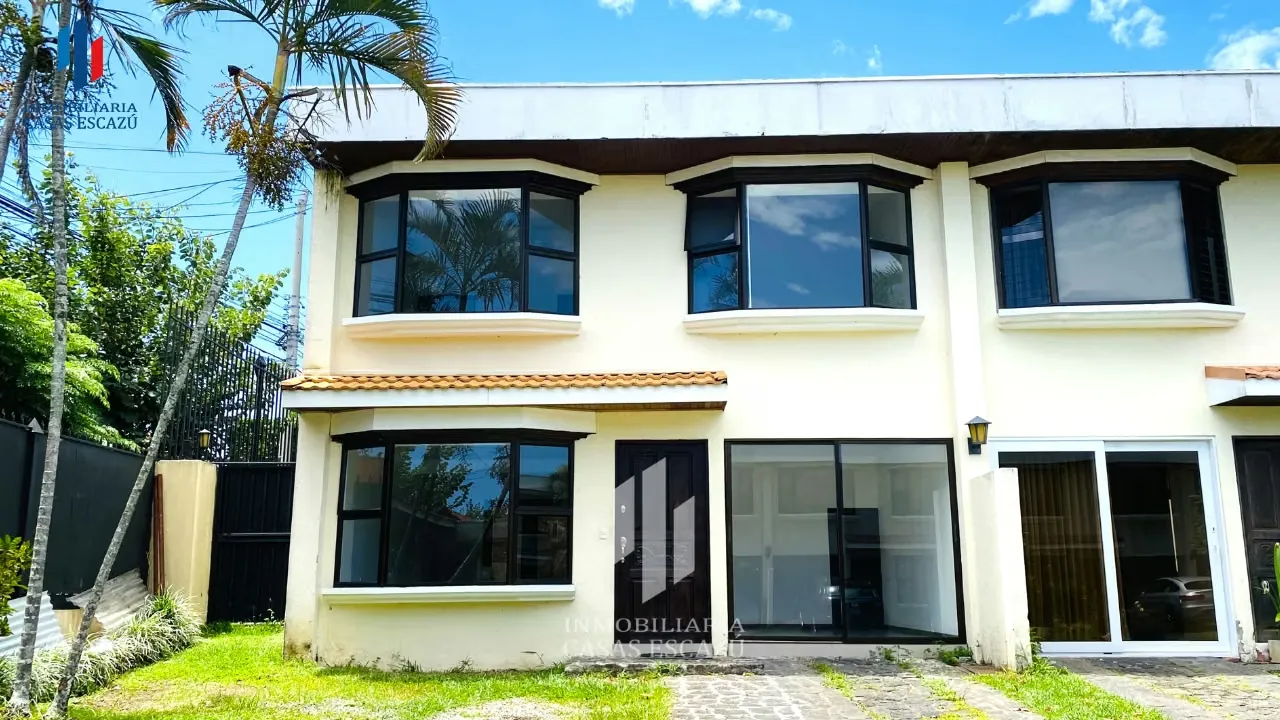Venta de Casa en Condominio, Trejos Montealegre, San Rafael de Escazú