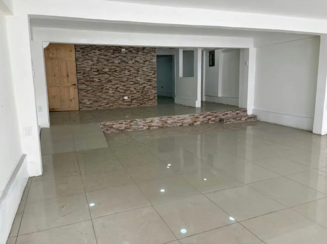 Sale of apartment and commercial space in Santo Domingo de Heredia