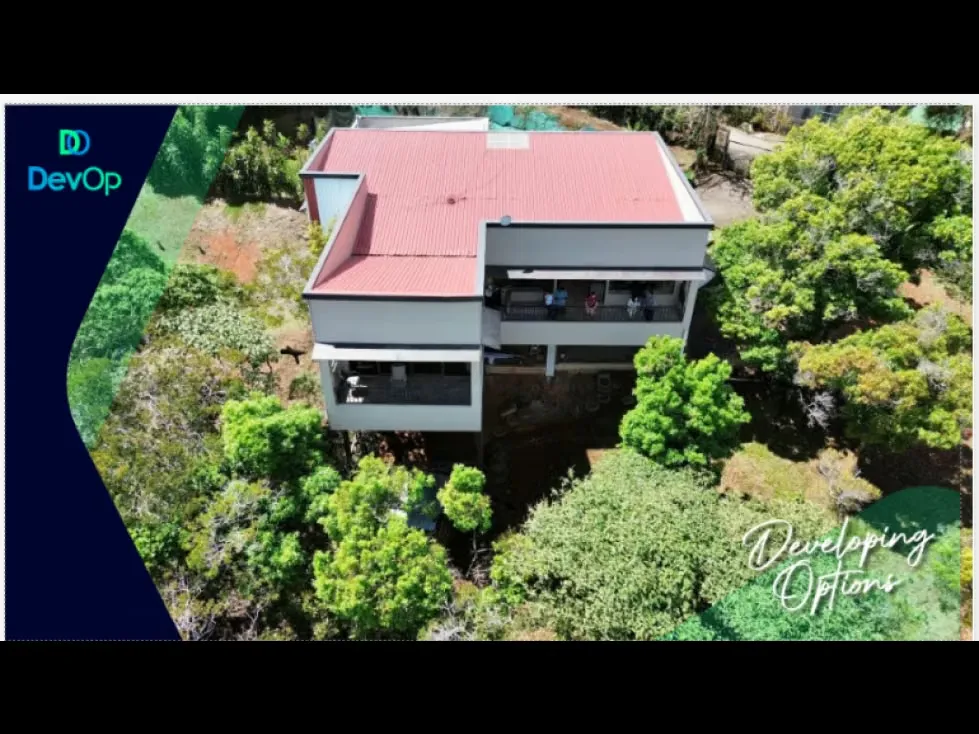 Venta de amplia casa con terreno San Isidro del Guarco Cartago