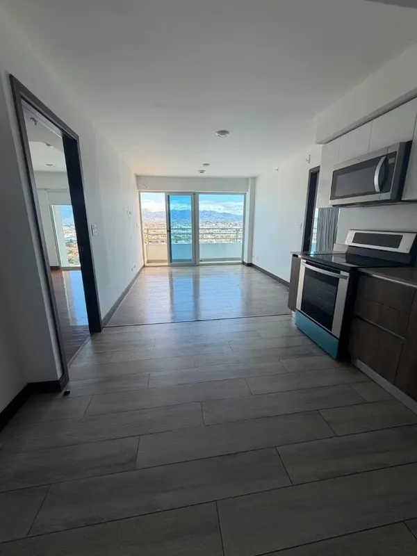 Apartamento en Los Yoses/linea blanca-piso 22-vista