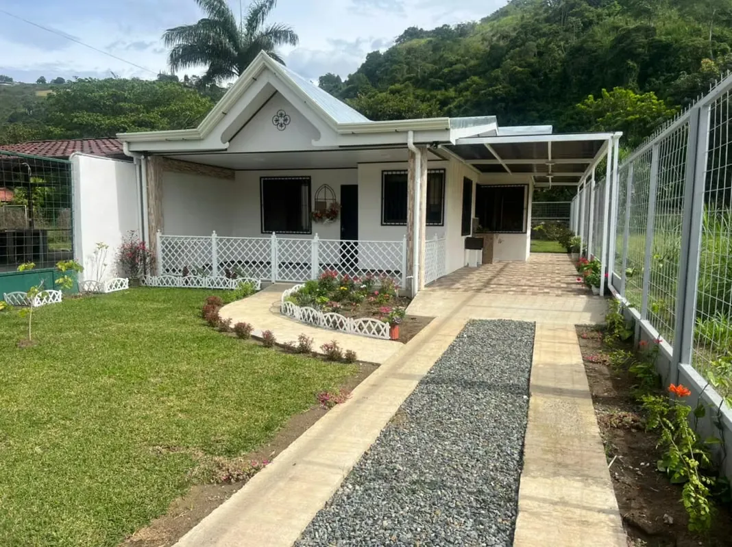 Casa de campo nueva en Paraíso de Cartago Ujarrás MM