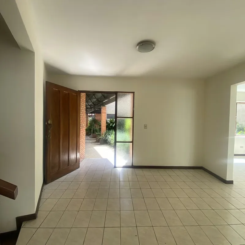 Brand-new detached house for rent in Downtown Escazú