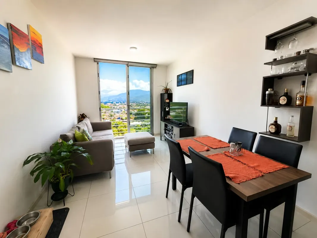 VENTA DE APARATAMENTO, CON LINEA BLANCA, 2 HABITACIÓNES, BAMBU 106, LAGUNILLA DE HEREDIA