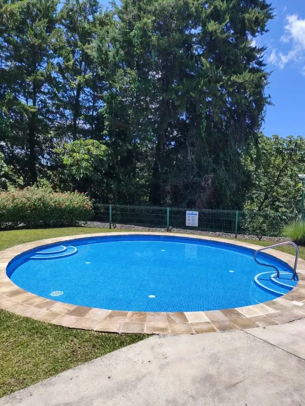 Beautiful rental apartment in 5500.00 colones curridabat 7 floors