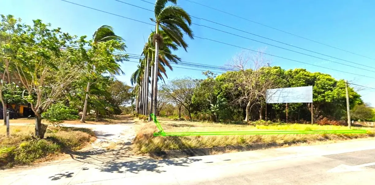 LOTE SOBRE INTERAMERICANA EN BAGACES — EXCELENTE POTENCIAL COMERCIAL( LE 1836)