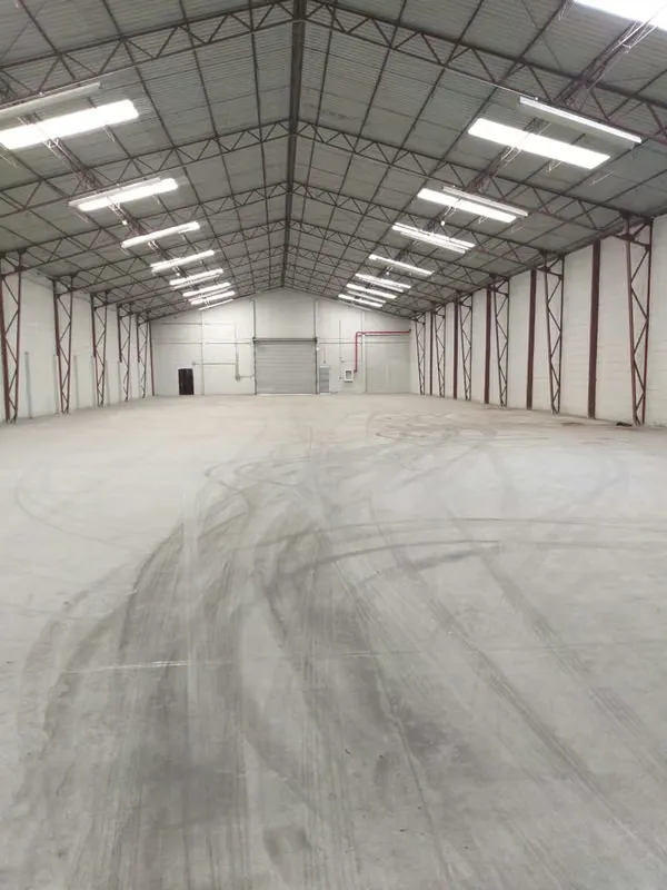 Bodega en zona Industrial, excelente ubicación para desarrollar su actividad económica.