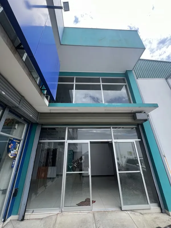 Alquiler de Local Comercial en Grecia Centro