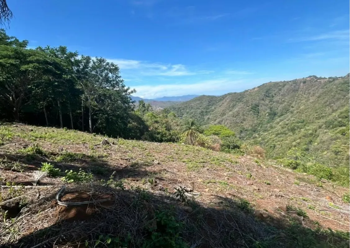Lote con Linda Vista en Venta – Barroeta, Atenas