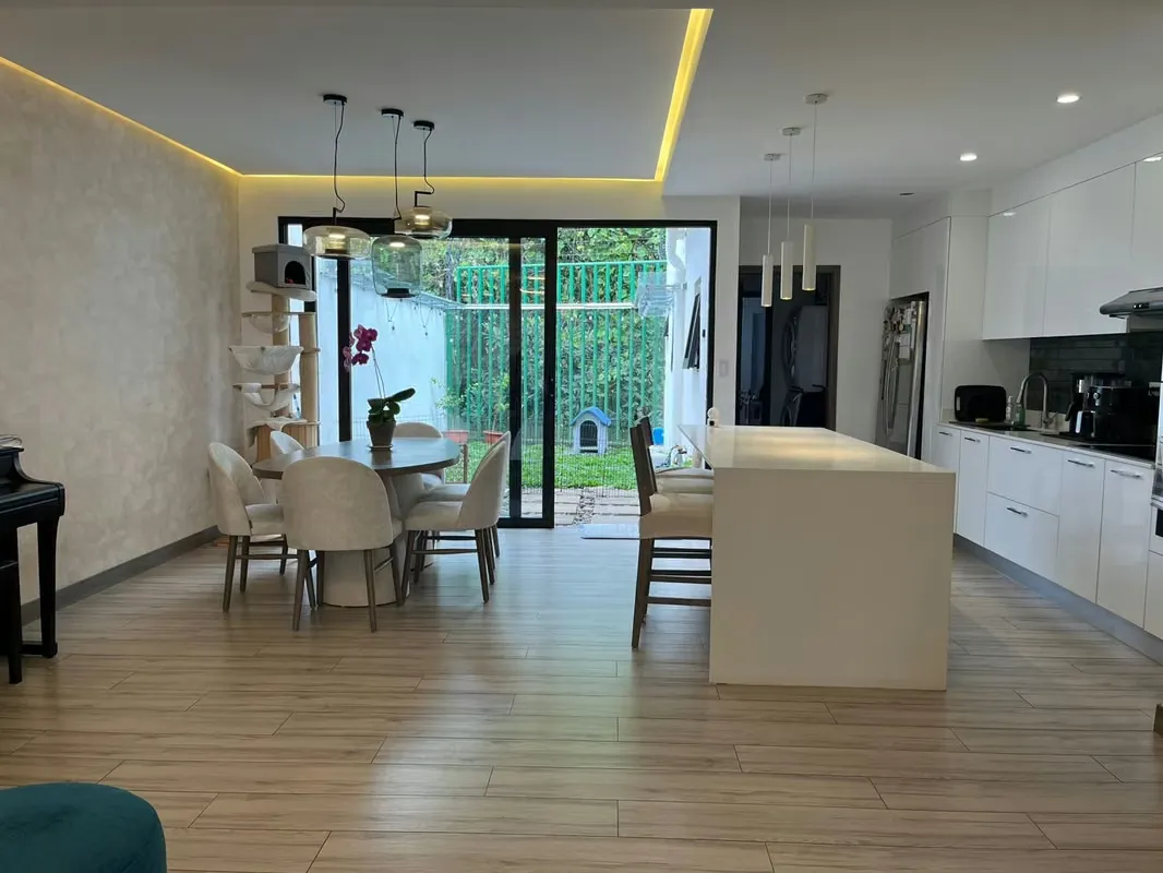 Casa en venta en condominio de Escazú