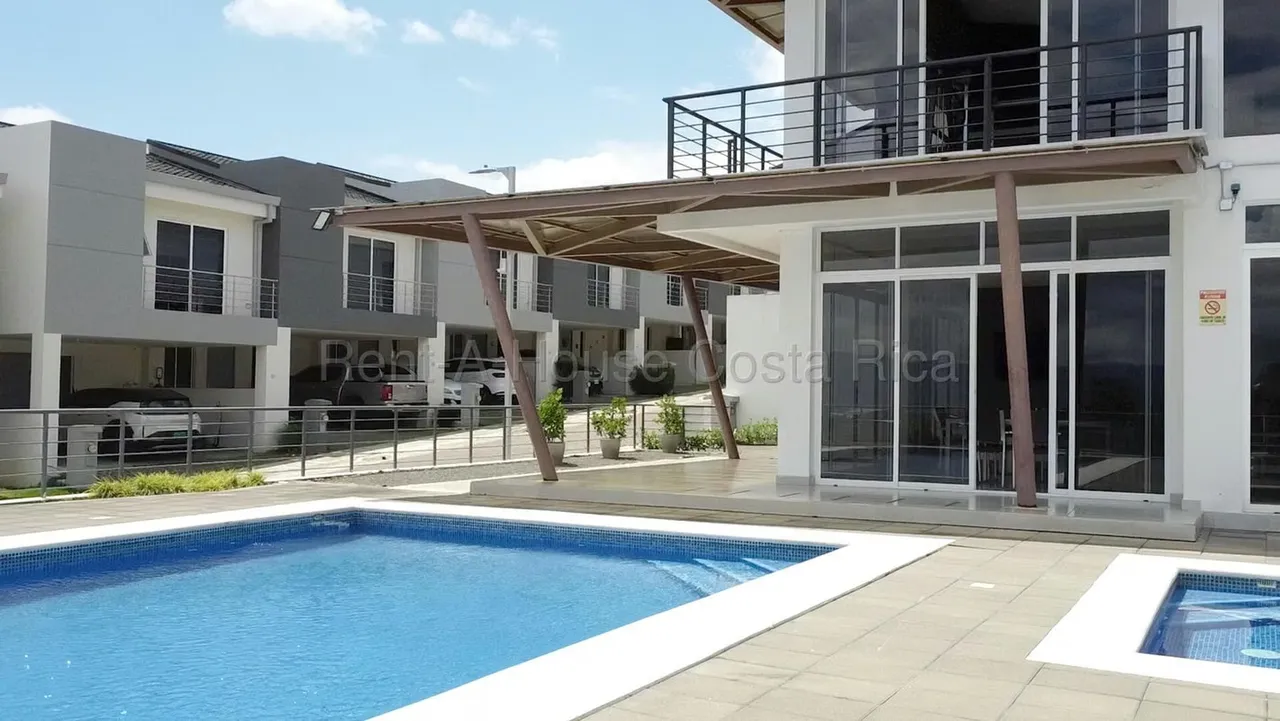 Venta Casa Condominio Privado Sabanilla Montes de Oca