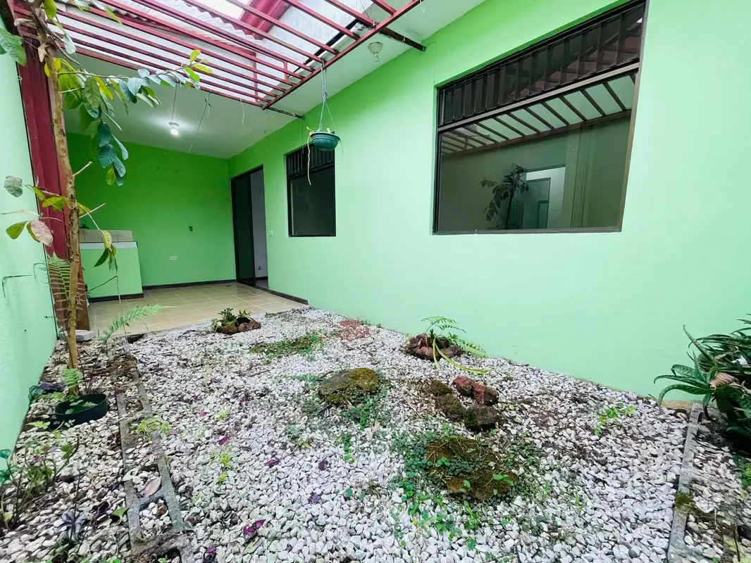 House for sale in Moravia 1 FLOOR.