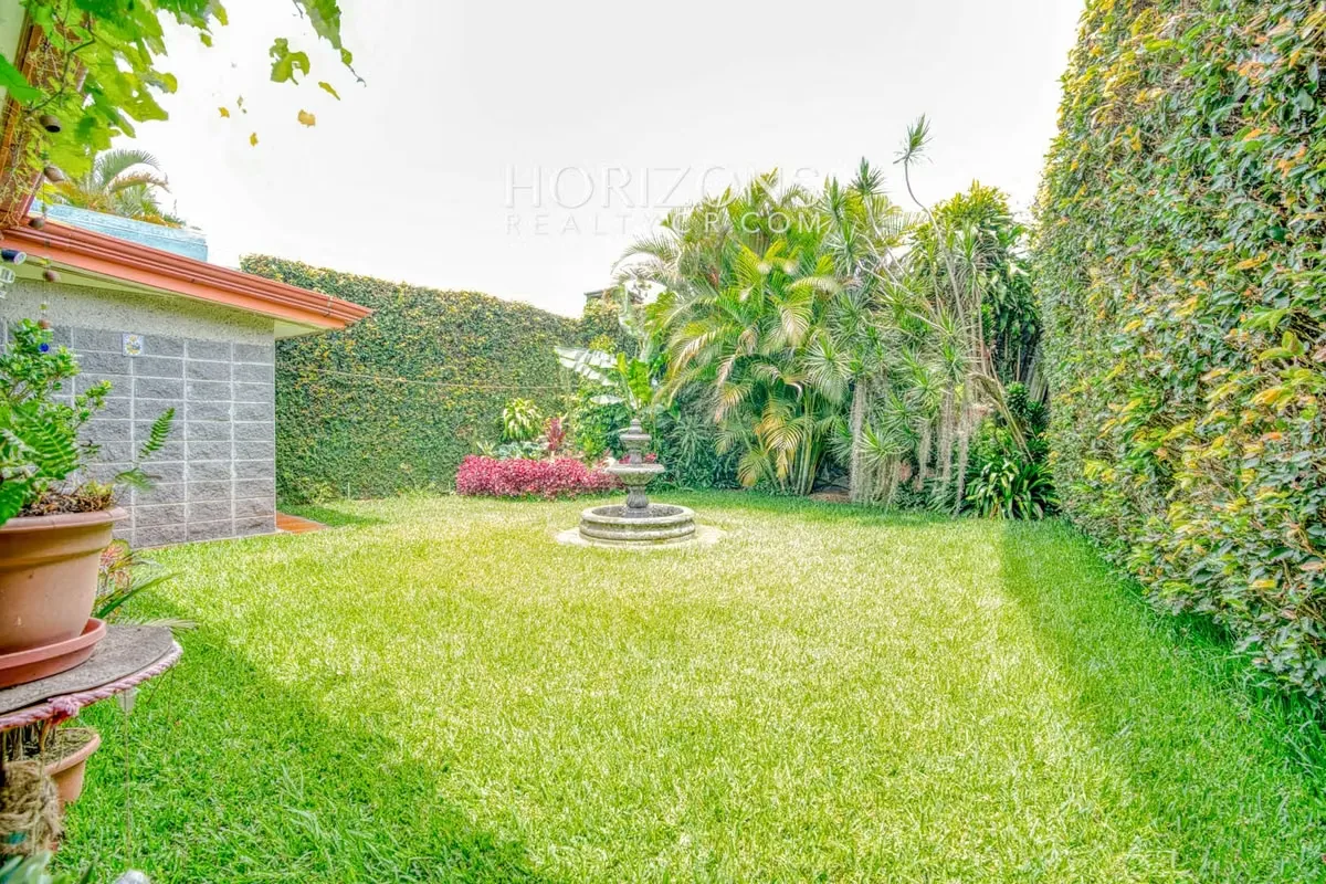 Casa en Venta El Molino Cartago 4 Hab 470m2 nja1257