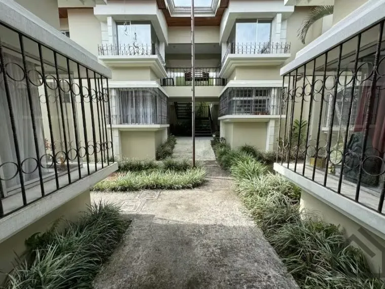 Apartamento en primer piso de 2 habitaciones Moravia