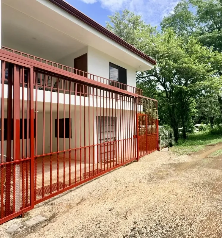 EN ALQUILER | Casa Amueblada en Matapalo, Guanacaste