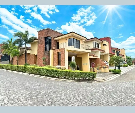 Venta de Casa en San Antonio-Belén, Heredia RZ