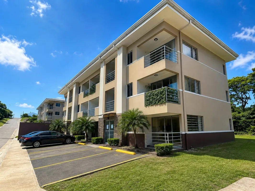 Descubre este hermoso apartamento en San Antonio de Alajuela, una excelente oportunidad para quienes buscan un hogar ...