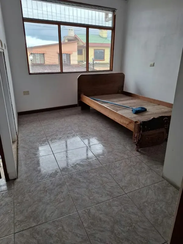 Habitación independiente en Guadalupe Centro para una  persona