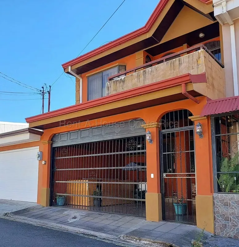 Imagina llegar cada día a una casa diseñada para brindarte bienestar, privacidad y espacios donde cada ...