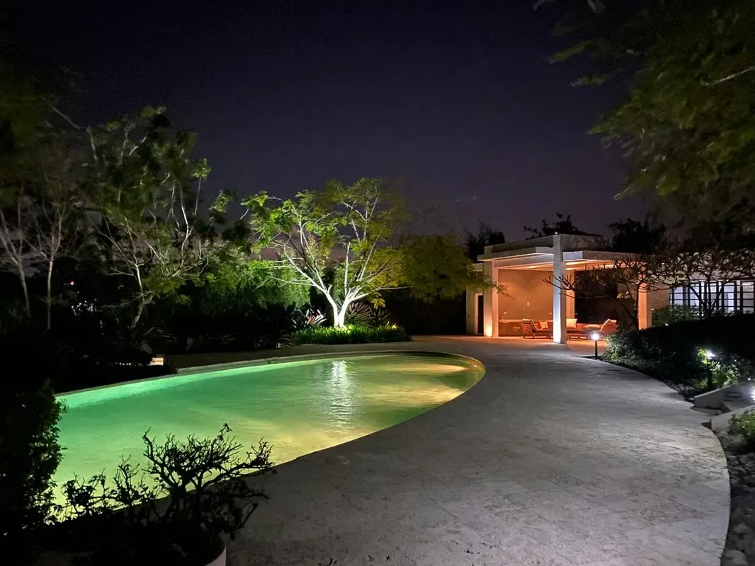 Rental or sale Escazu, apartment in nice building, luxury finishes, beautiful views