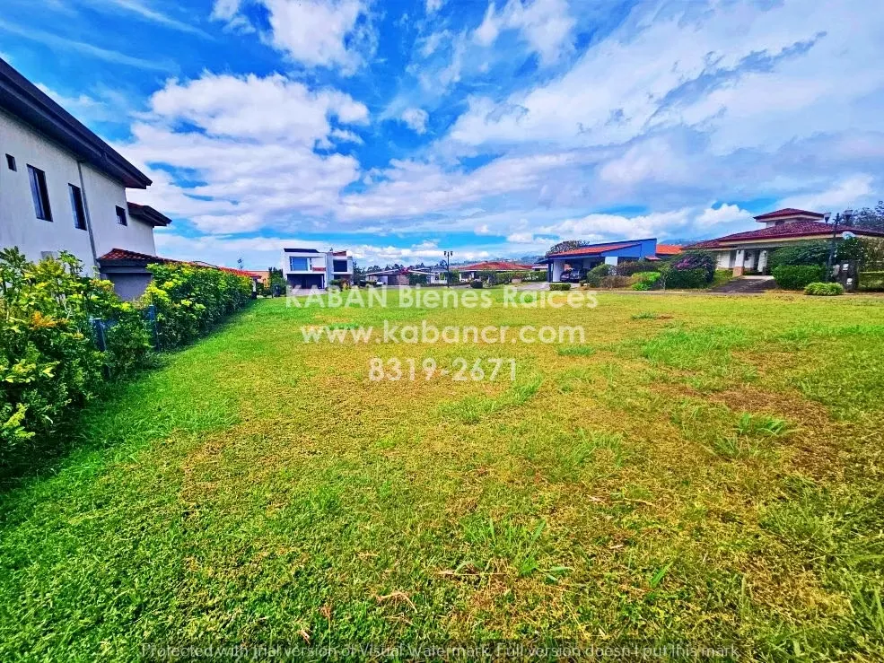 Land for sale. Heredia - Luxury Condominium