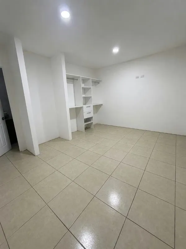 Apartamento en Alquiler – Yoses Sur, Barrio Francisco Peralta