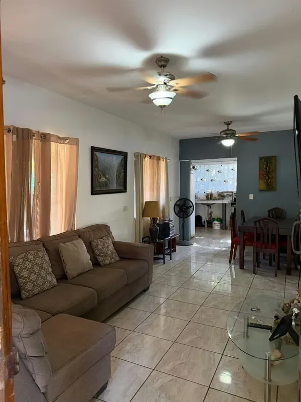 Discover this attractive property located in the highly sought-after beach community of Playa Brasilito, Guanacaste, ...