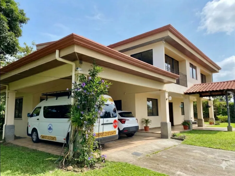 CASA EN VENTA EN CONCEPCIÓN SAN RAFAEL HEREDIA