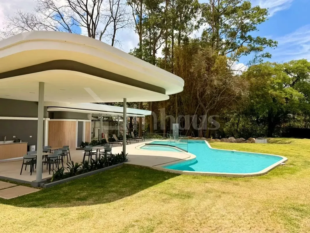 Alquiler de apartamento nuevo en Escazú