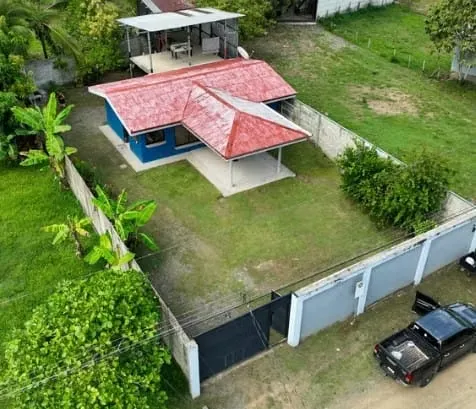 HOME FOR SALE IN UVITA, OSA – JUST STEPS FROM THE OCEAN